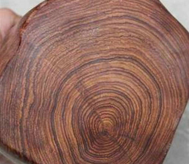 实木家具木材,海南黄花梨和越南黄花梨有何区别?